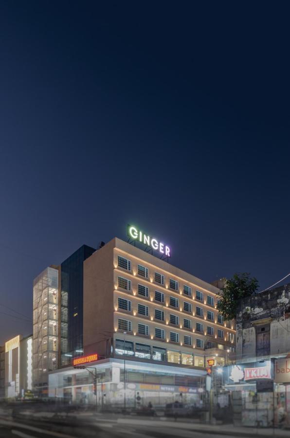 Ginger Surat City Centre Exteriör bild